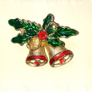Vintage Christmas Gold tone Holly and Bells Brooch